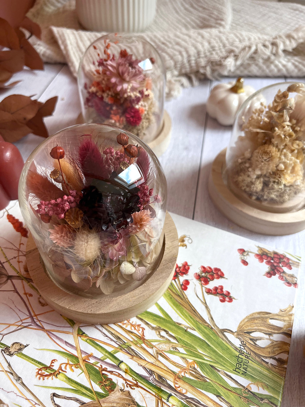 Cloche de fleurs séchées sur mesure