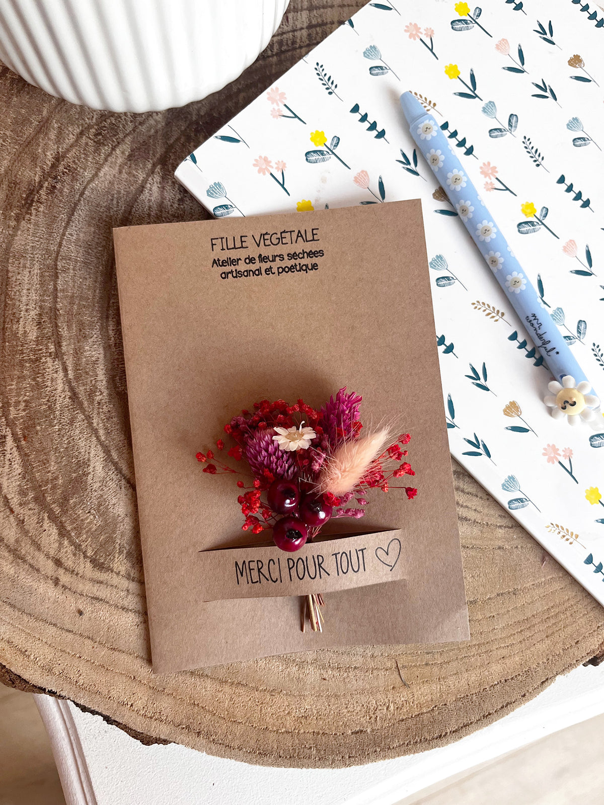 Carte à message personnalisable avec bouquet de fleurs séchées