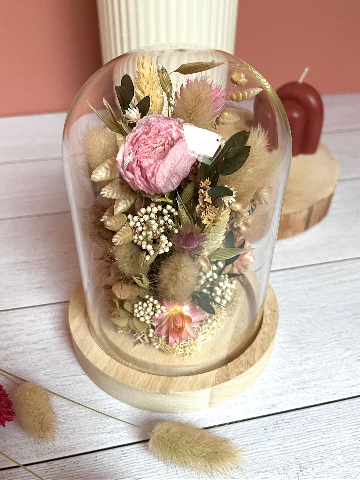 Cloche de fleurs séchées sur mesure